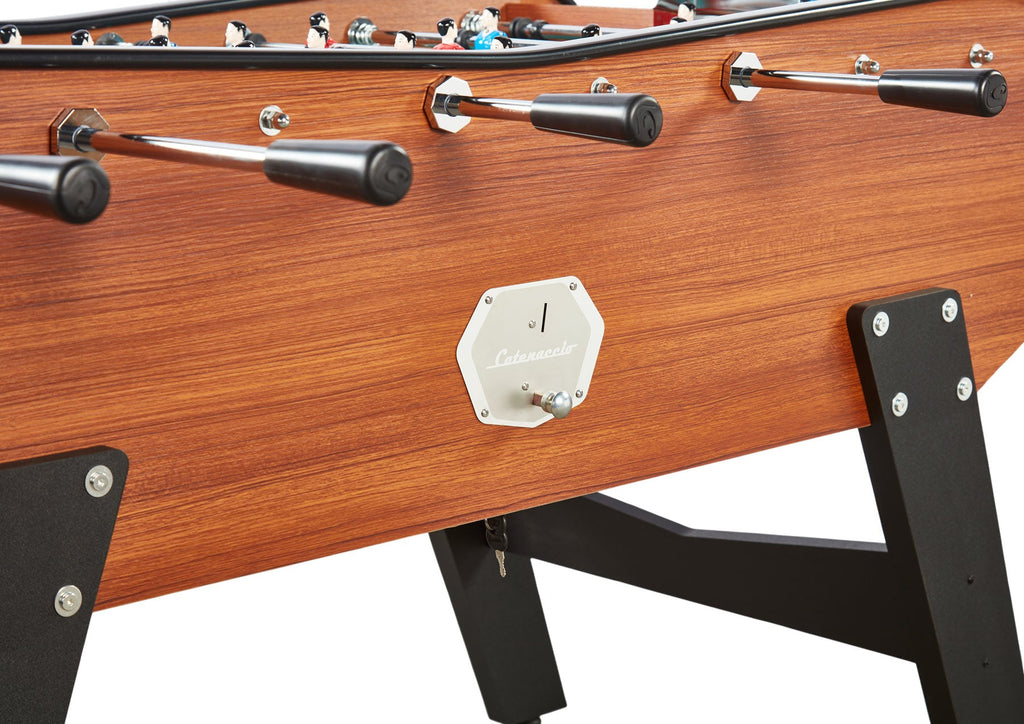 Baby foot de bar en bois foncé